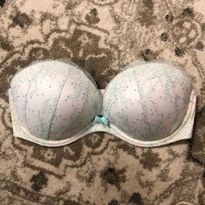 Victoria’s Secret Very Sexy Strapless Push Up 38D